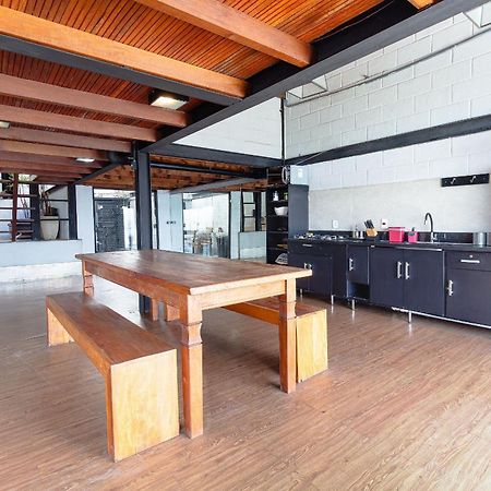 Casa em Búzios com arquitetura industrial, sinuca e hidromassagem Exterior foto