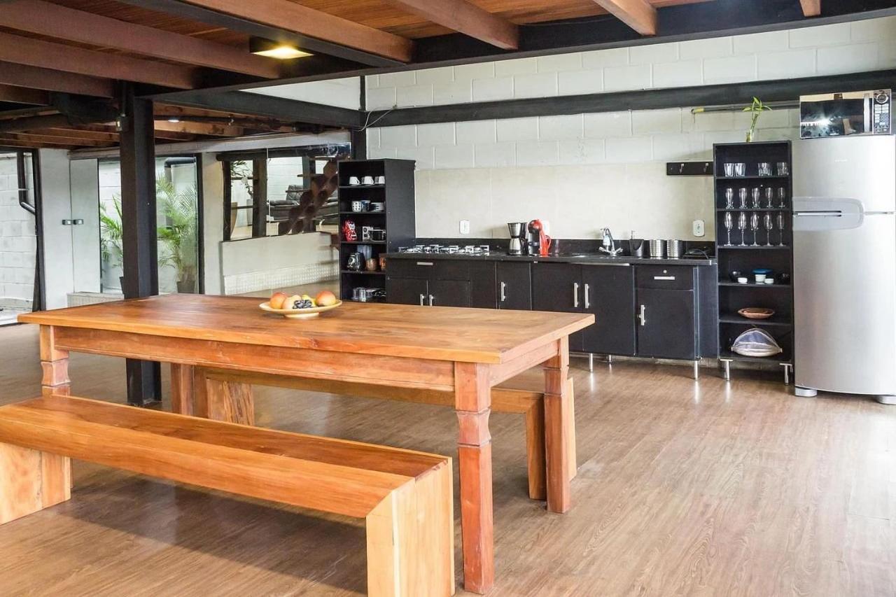 Casa em Búzios com arquitetura industrial, sinuca e hidromassagem Exterior foto
